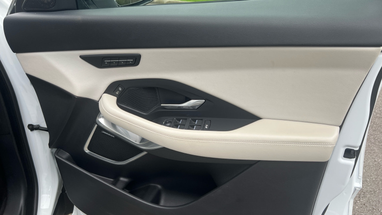 Jaguar E-Pace 2.0d [180] R-Dynamic HSE 5dr Auto Diesel Estate